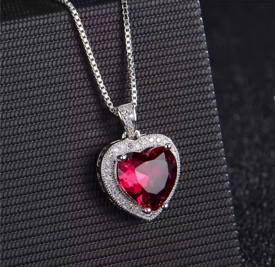 925 Sterling silver Crystal red heart necklace