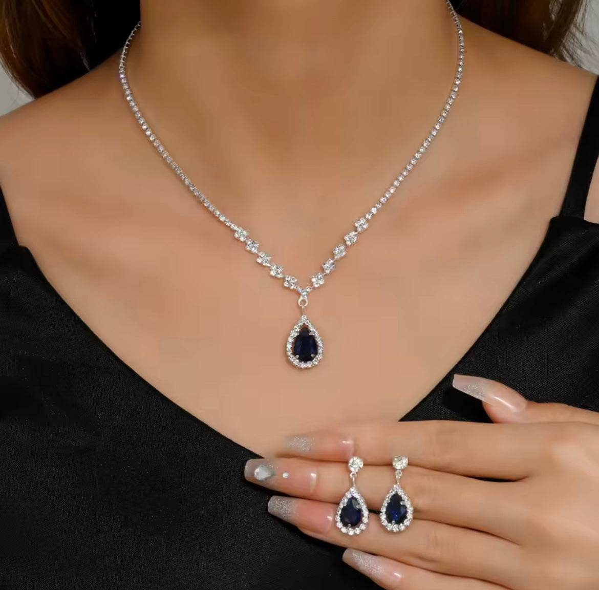 Elegant Waterdrop Style Jewelry Sets