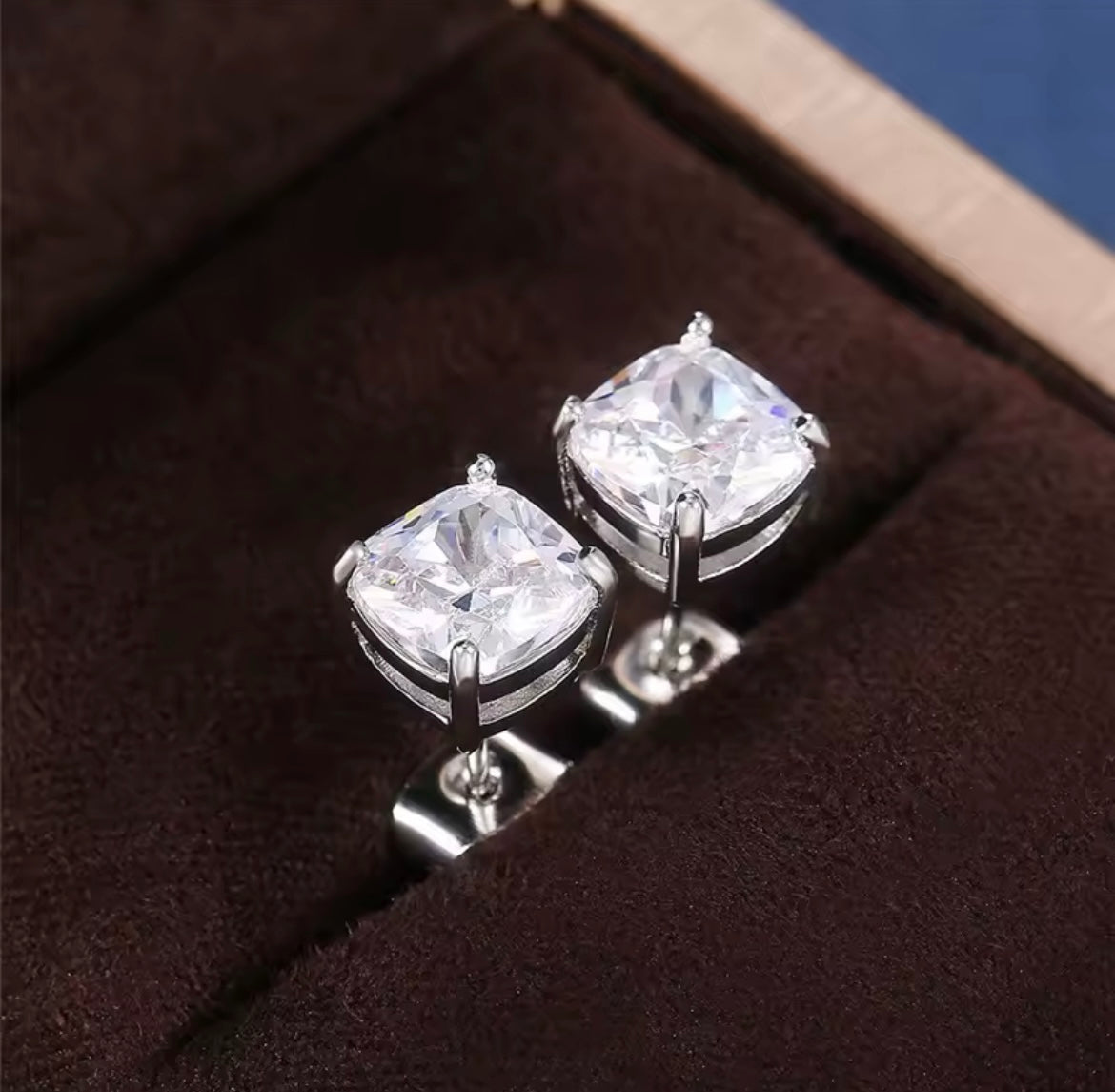 925 Sterling Silver Cubic Zirconia Stud Earrings