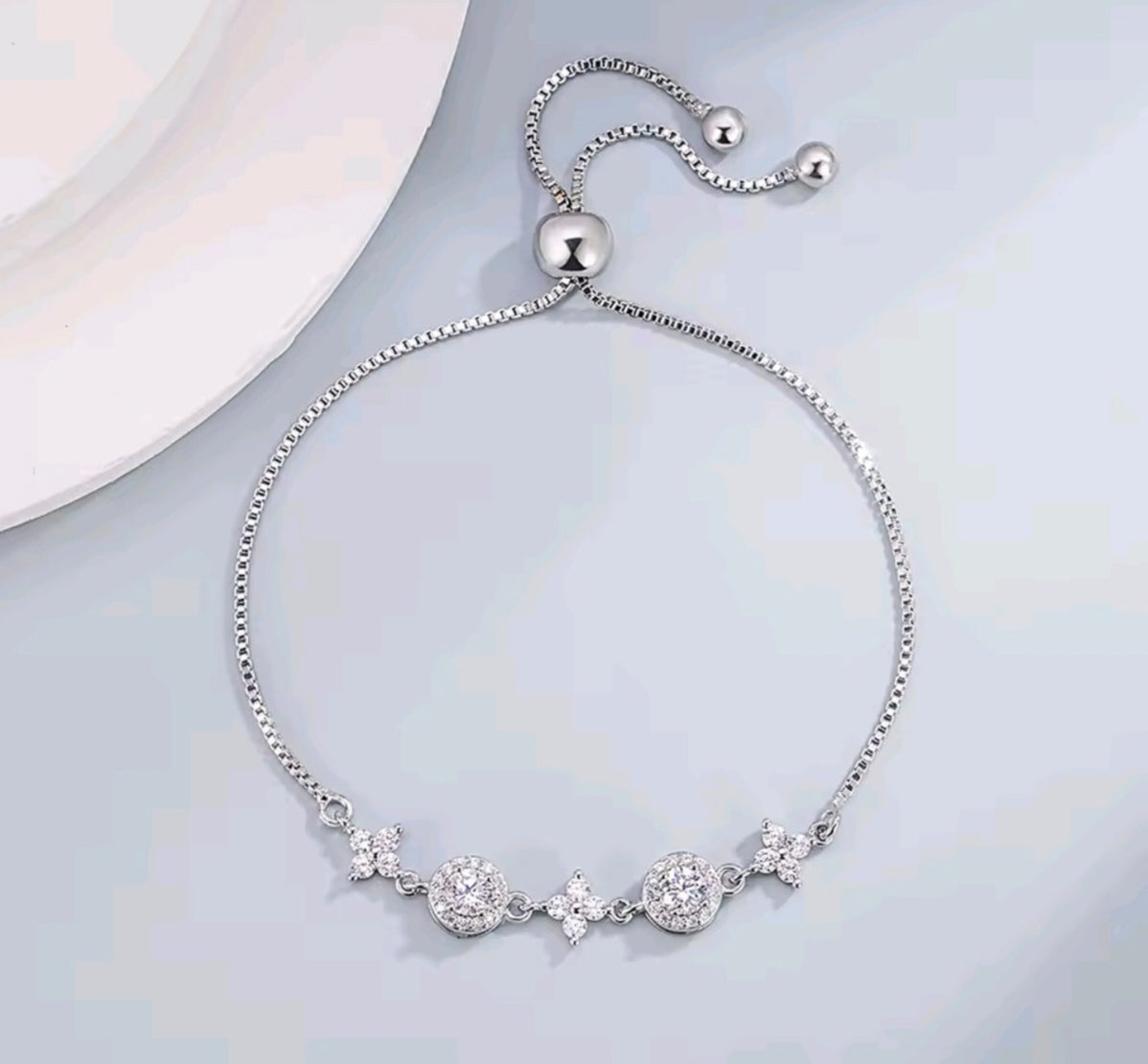925 sterling silver round & leaf bracelet
