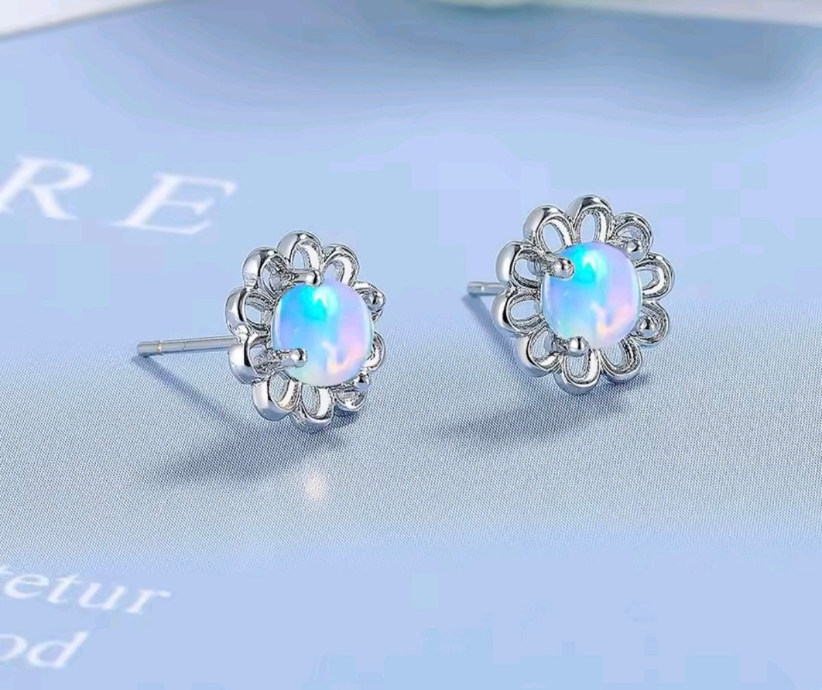 925 Sterling Silver moonstone flower stud earrings