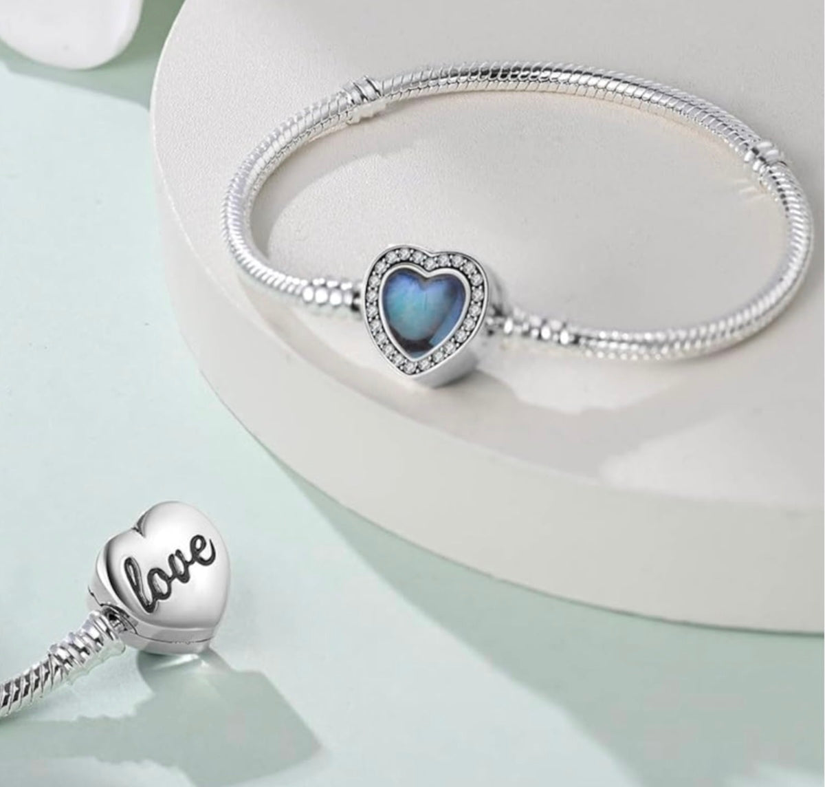 925 Sterling Silver Blue-Hued Heart Snake Chain Bracelet