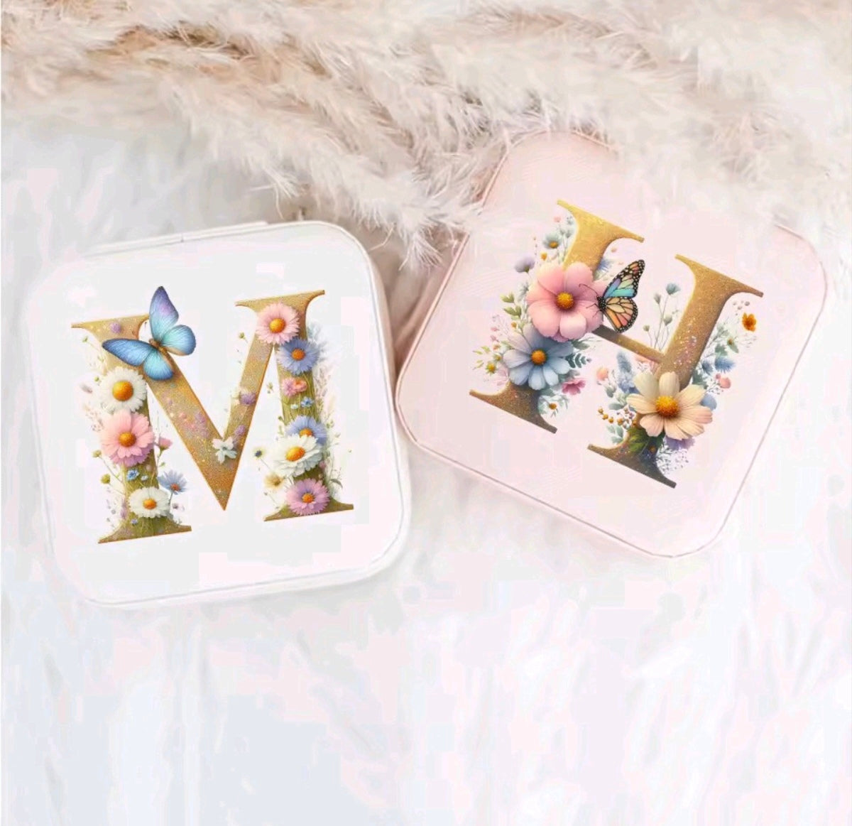 White PU Leather Portable Jewelry Box with Floral Design & Letter